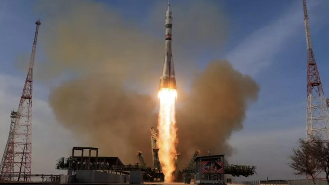 قدرت نمایی فضایی ایران، در سال سال سقوط ماهواره‌های دنیا + فیلم