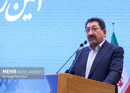 اتابک: صنایع با کمبود برق و گاز مواجه‌اند؛ دو سند صنعتی ابلاغ شد