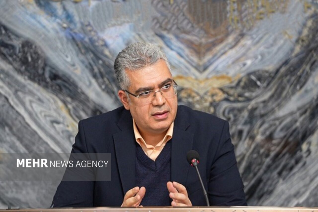 دهقان‌دهنوی: صنعت بدون شناخت تجارت و بازارها موفق نمی‌شود