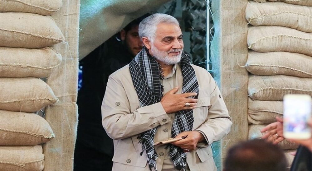 خاطره امیر شکاری از همرزی باشهید سلیمانی؛ از فرمان پوتین‌ها را درنیاورید تا وداع بر پیکر پاره‌پاره