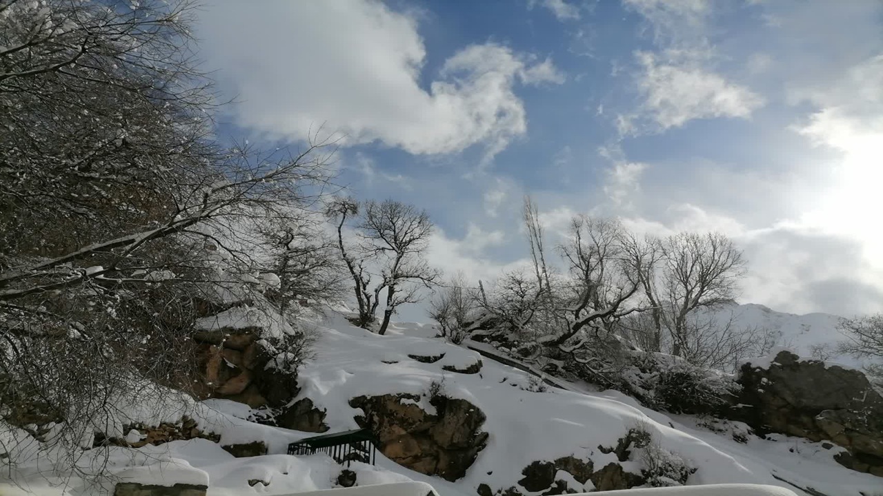 منظره زیبای برفی روستای سرسیدآقا کوهرنگ از لنز دوربین شهروندخبرنگار