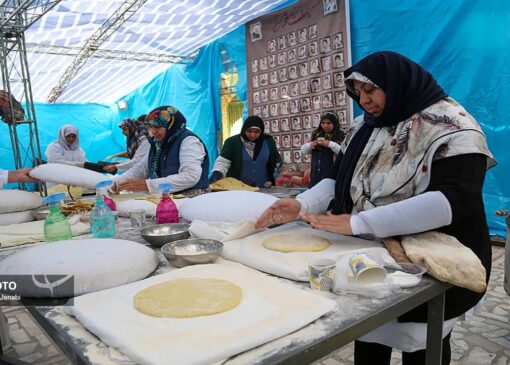 خدمت‌رسانی مواکب به زائران شهید حاج قاسم سلیمانی در کرمان