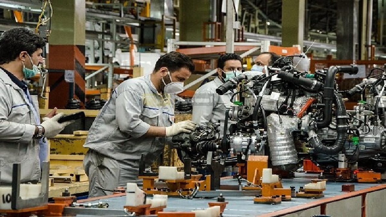 زنگ خطر برای کارگران لرستان؛ شناسایی ۳۰۰ کارگاه بدون پرداخت حق بیمه