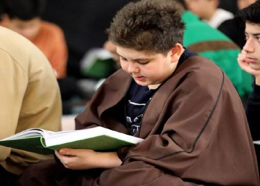 ۸۵۰۰ دانش آموز در چهارمحال و بختیاری معتکف شدند