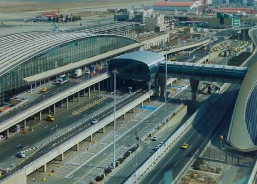 پرواز‌های امارات به شهر فرودگاهی طبق روال انجام می‌شود