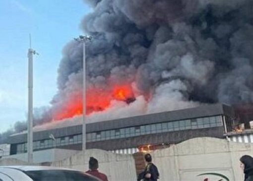 مهار آتش در کارخانه کاله