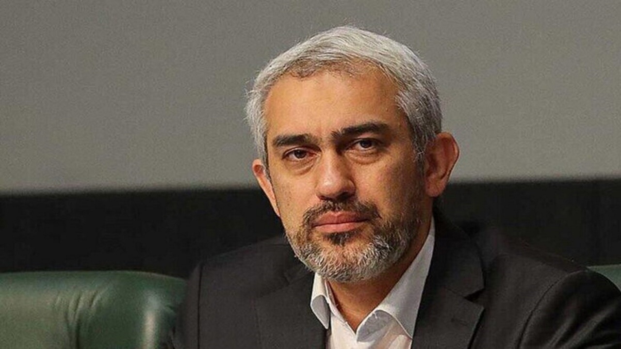 قانع شدن نماینده سوال‌کننده از وزیر اقتصاد