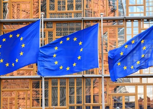 گلایه اتریشی‌ها از خودزنی اقتصادی اروپا