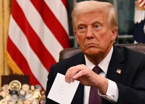 چرا ترامپ چشم به گرینلند دوخته است؟ + فیلم