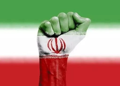 «کنارتان می‌ایستم»؛ موج حمایت کاربران خارجی از اتحاد مردم ایران در برابر دشمنان + فیلم