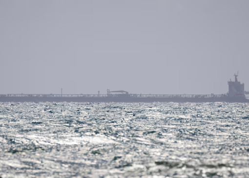 رویترز: آمریکا نفتکش توقیف‌شده را به ونزوئلا تحویل می‌دهد