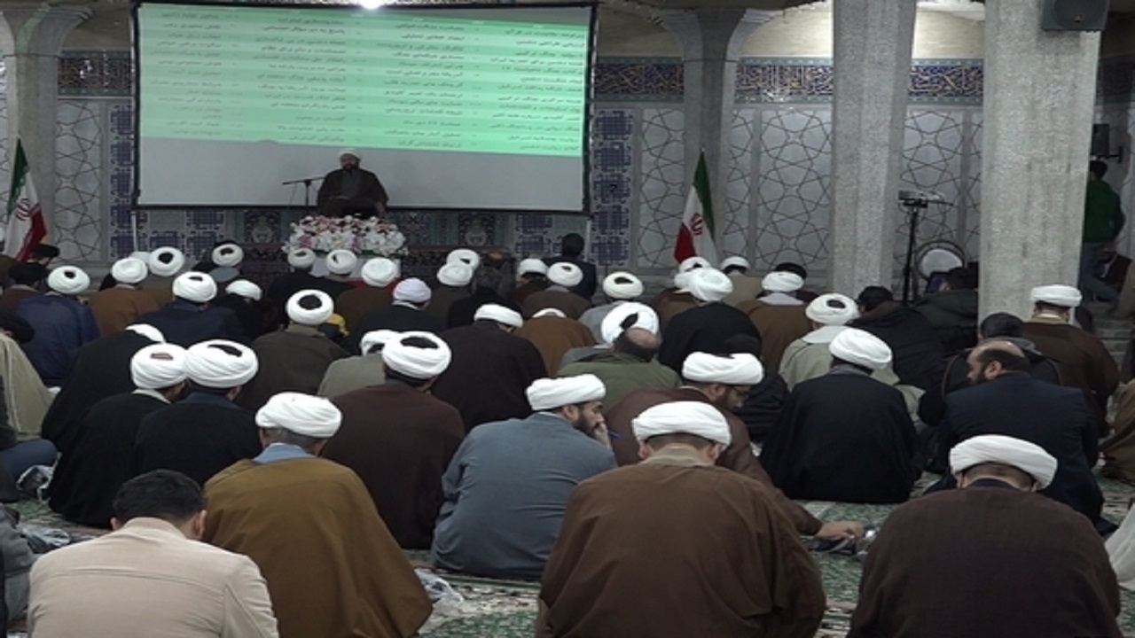 ابعاد اغتشاشات اخیر با حضور مبلغان حوزه علمیه قم تبیین شد