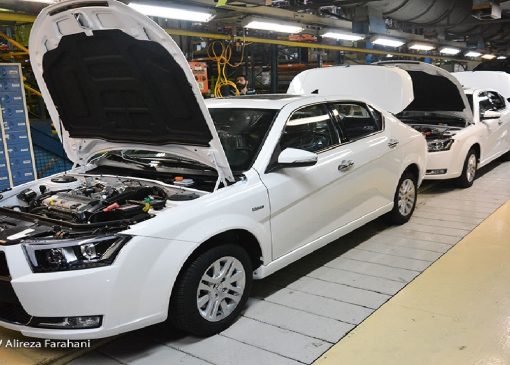 افزایش قیمت اعلامی ایران‌خودرو مجوز قانونی ندارد