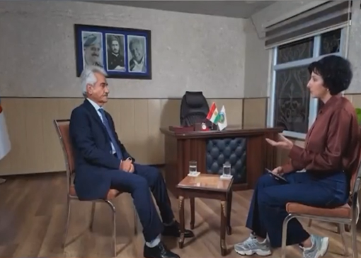 تروریست‌هایی که با گریم، نور و میکروفون تطهیر می‌شوند + فیلم