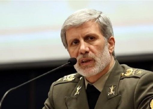 فرمانده کل ارتش: قدرت دفاعی ما از بین نمی‌رود/ افزایش توان آفندی و پدافندی کشور