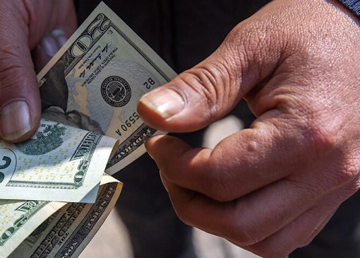 حذف مشاغل کاذب از بازار اقتصادی کشور با حذف ارز ترجیحی