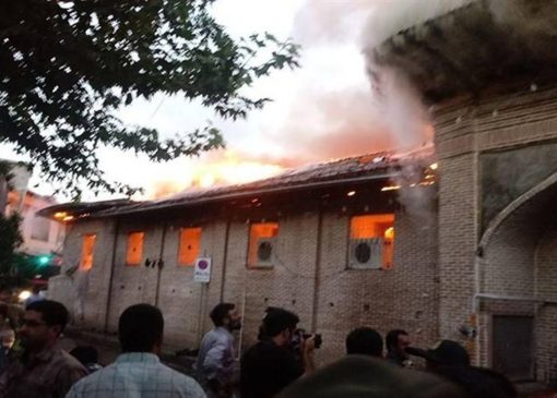 حمله و آتش‌زدن مساجد؛ نشانه‌ای آشکار از جنگ سازمان‌یافته علیه اسلام + فیلم