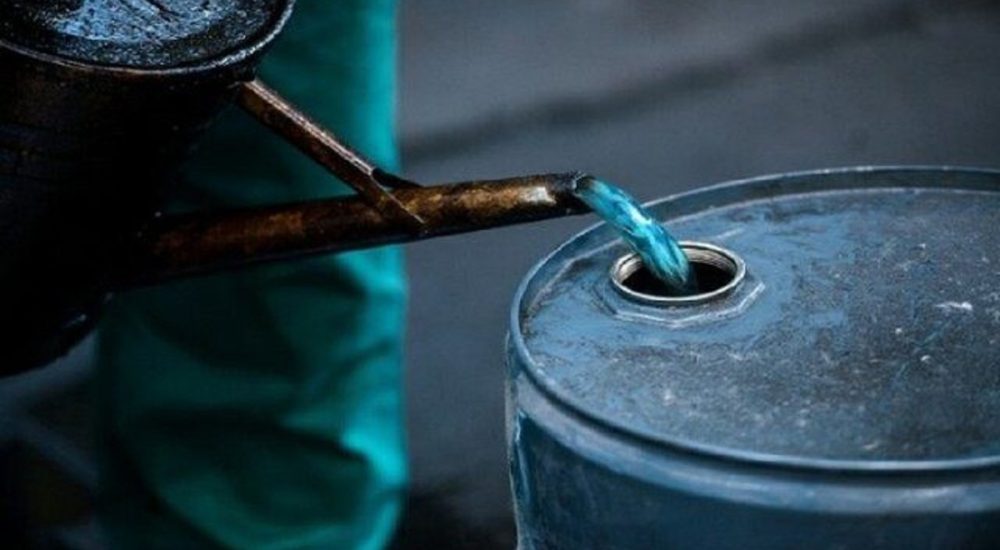 توزیع الکترونیکی نفت سفید در کردستان؛ سهمیه‌ها به کارت بانکی خانوار‌ها واریز می‌شود