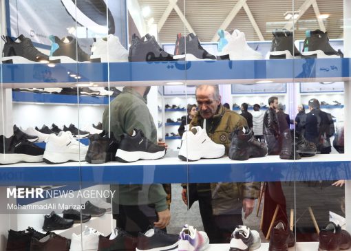 حمایت وزارت صمت از تولید کنندگان صنعت کفش